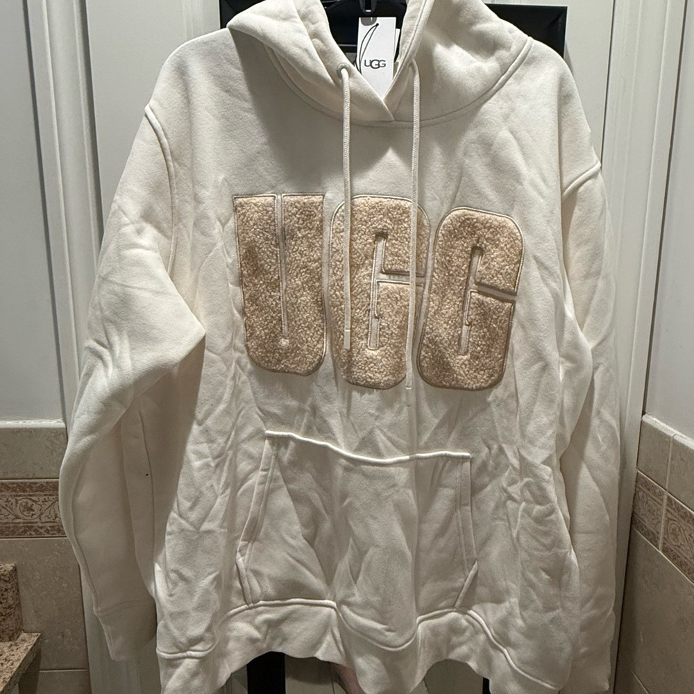 UGG Logo Hoodie NEW size 2X